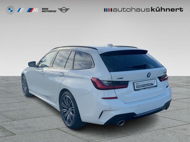 BMW 330 e Touring M Sport xDrive 215 kW image number 3