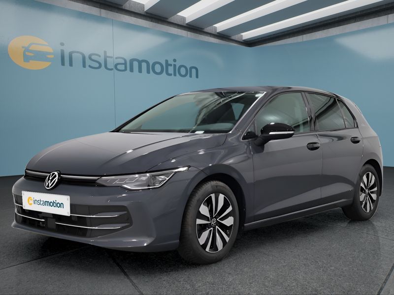 Volkswagen Golf 8 110 kW