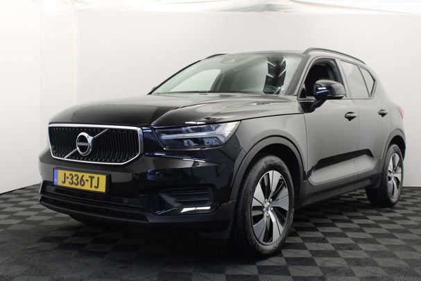 Volvo XC40 T3 Momentum 120 kW image number 1