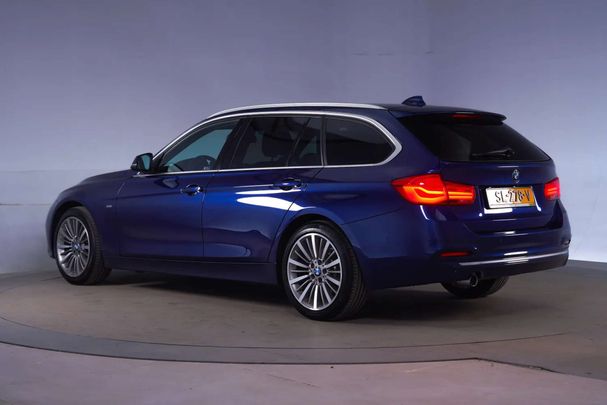 BMW 318i Touring Luxury Line 100 kW image number 2