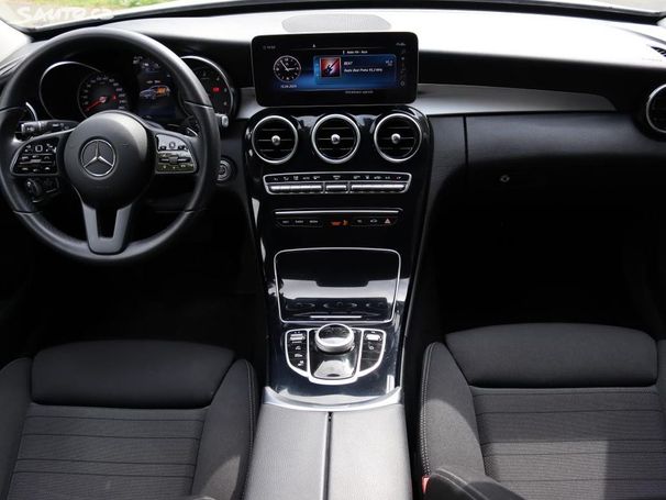 Mercedes-Benz C 300 de T 225 kW image number 34