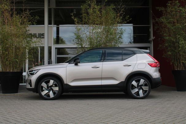 Volvo XC40 Single Motor Extended Range Ultimate 185 kW image number 2