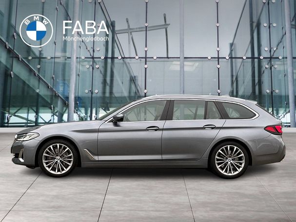 BMW 540i Touring Luxury Line xDrive 245 kW image number 5