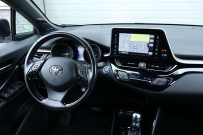 Car image 21