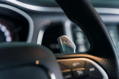 Car image 42