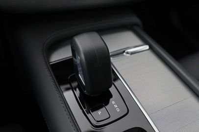 Car image 38