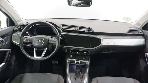 Audi Q3 35 TDI S tronic Advanced 110 kW image number 8