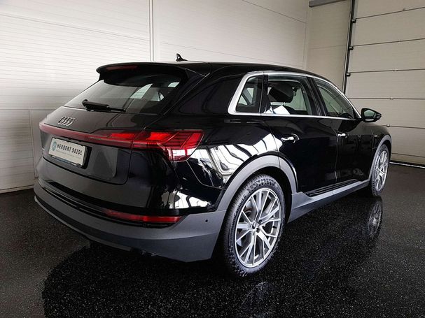 Audi e-tron 50 quattro 230 kW image number 2