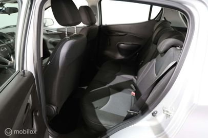 Car image 13