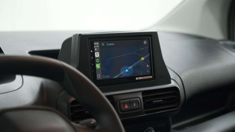 Car image 41