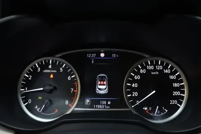 Car image 21