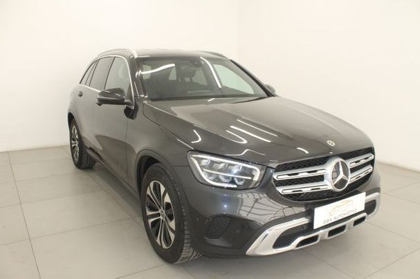 Mercedes-Benz GLC 200 d 120 kW image number 2