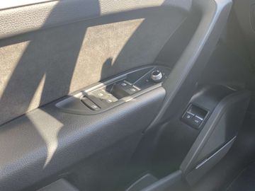 Car image 45