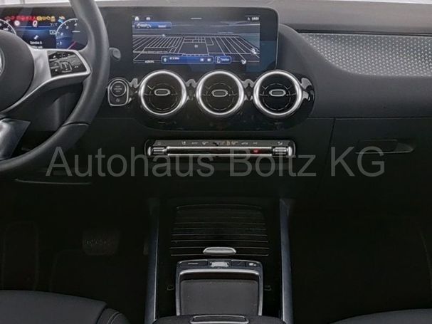 Mercedes-Benz GLA 200 120 kW image number 2