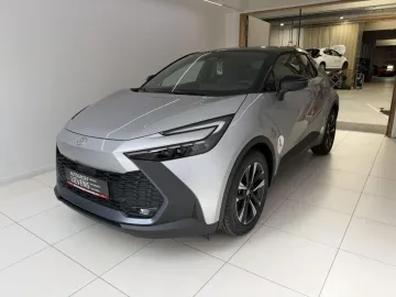 Car image 26