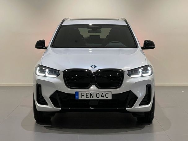 BMW iX3 210 kW image number 2