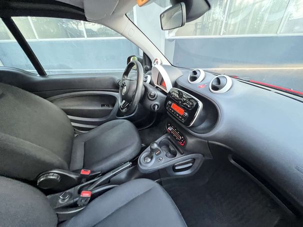 Smart ForTwo cabrio EQ 60 kW image number 25