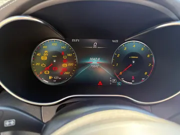 Car image 37