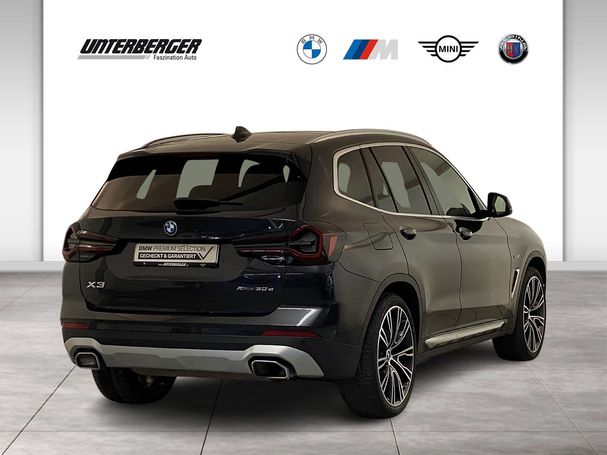 BMW X3 xDrive30e 215 kW image number 3