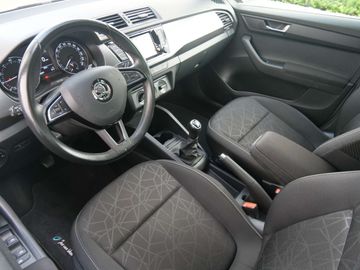 Car image 23