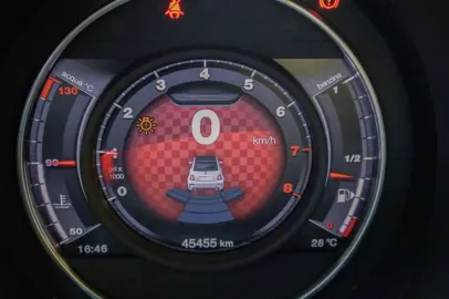 Car image 21