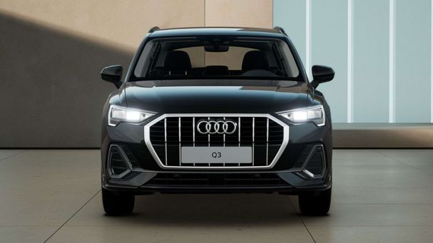 Audi Q3 35 TFSI S-line 110 kW image number 3