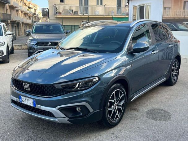 Fiat Tipo Cross 74 kW image number 1