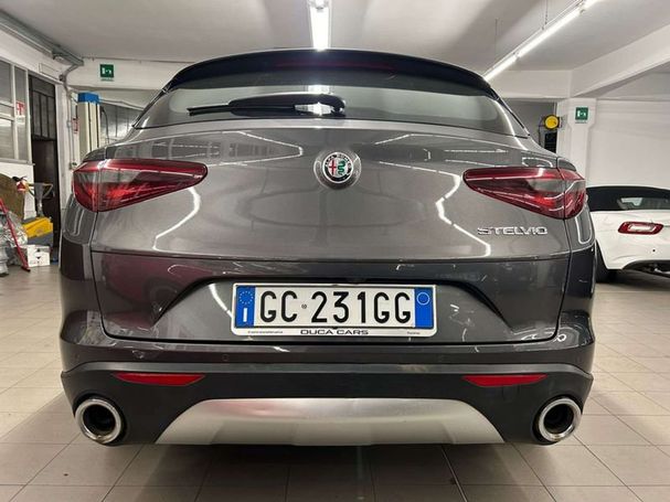 Alfa Romeo Stelvio 2.2 Diesel AT8 118 kW image number 8