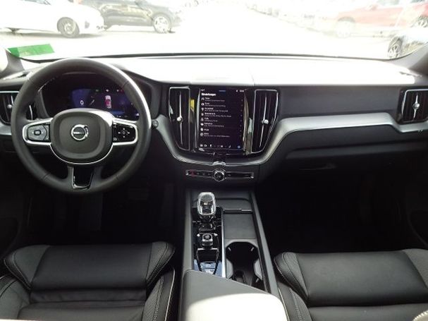 Volvo XC60 B4 AWD Plus 145 kW image number 5