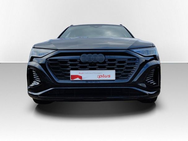 Audi Q8 55 quattro e-tron S-line Sportback 300 kW image number 3