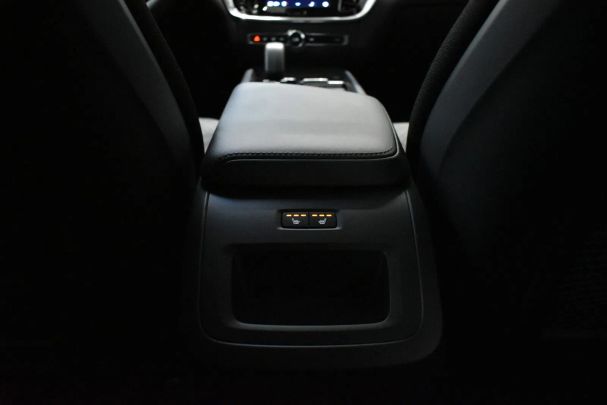 Volvo V60 145 kW image number 19