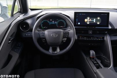 Car image 24