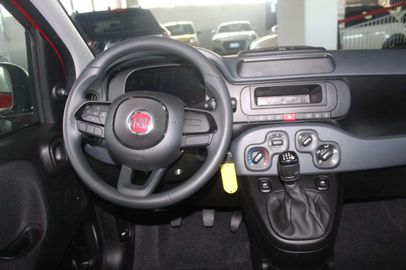 Car image 11