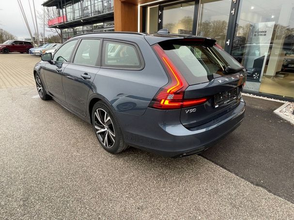 Volvo V90 T6 R Design AWD Recharge 251 kW image number 4