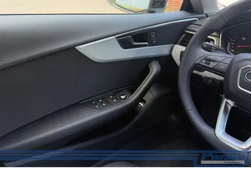 Car image 26