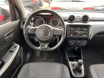 Car image 12