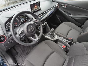 Car image 9