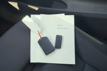 Car image 36