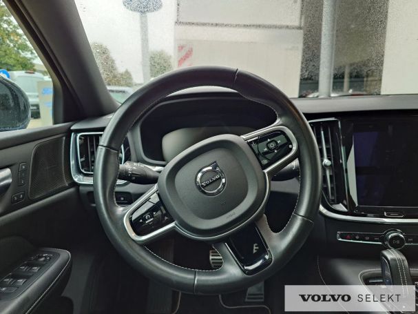 Volvo V60 AWD 288 kW image number 22