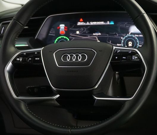 Audi e-tron 55 quattro 300 kW image number 22