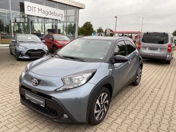 Car image 1