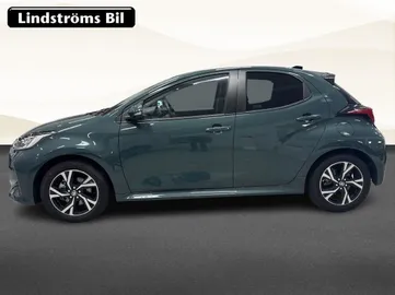 Car image 4