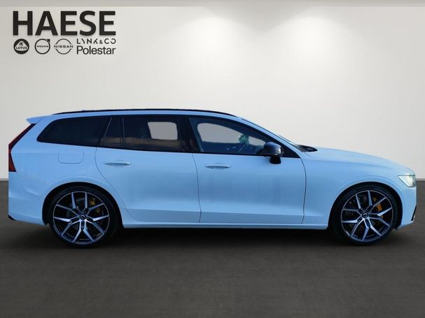 Volvo V60 T8 Polestar Engineered AWD Recharge 298 kW image number 5