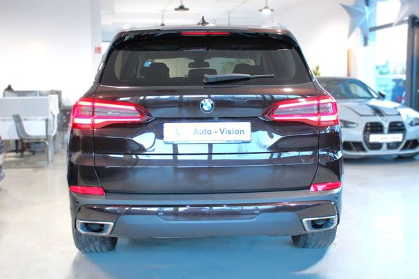 BMW X5 xDrive 250 kW image number 7