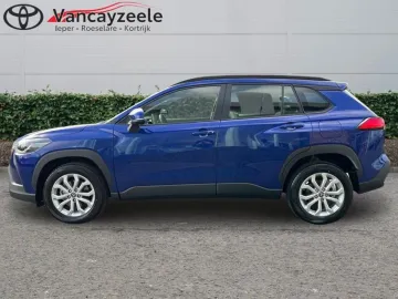 Car image 2