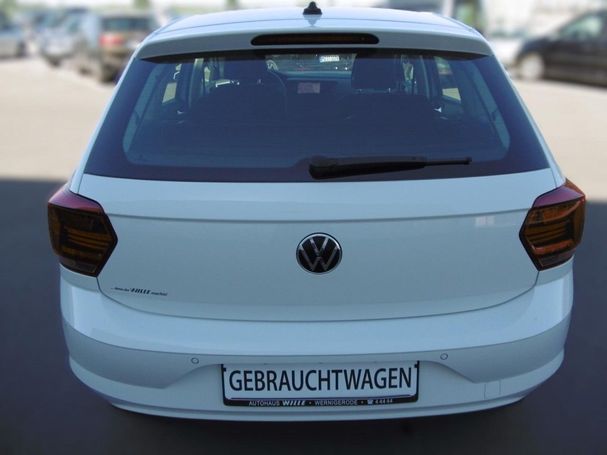 Volkswagen Polo 1.0 TSI Comfortline 70 kW image number 2