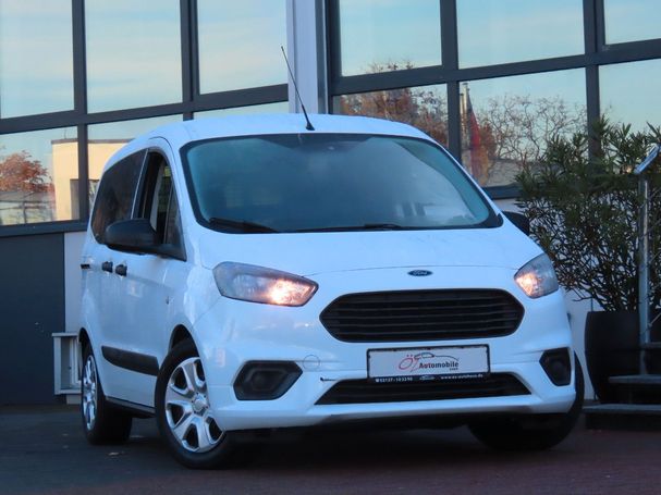 Ford Tourneo Courier 1.5 TDCi Ambiente 74 kW image number 2