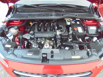 Car image 32