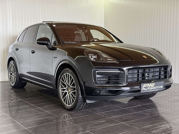 Porsche Cayenne E-Hybrid 340 kW image number 3