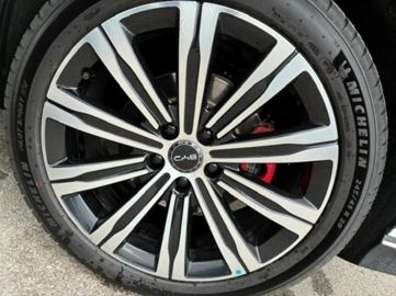 Car image 33